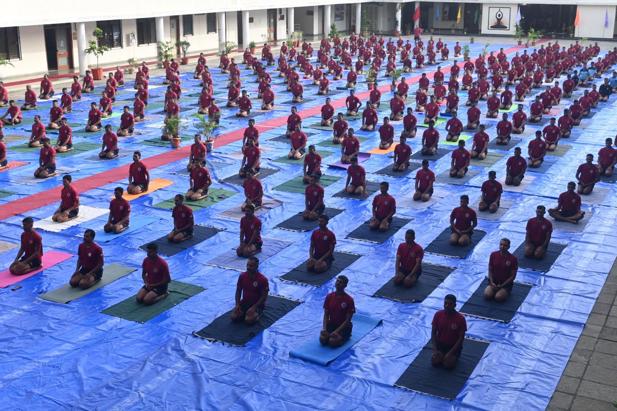 The Yoga Institute conducted a special Yoga session for the elite Force One officers in Mumbai.  Renowned for their courage &amp; discipline, these brave officers embraced the timeless science of Yoga to enhance mental focus, emotional balance and physical resilience.