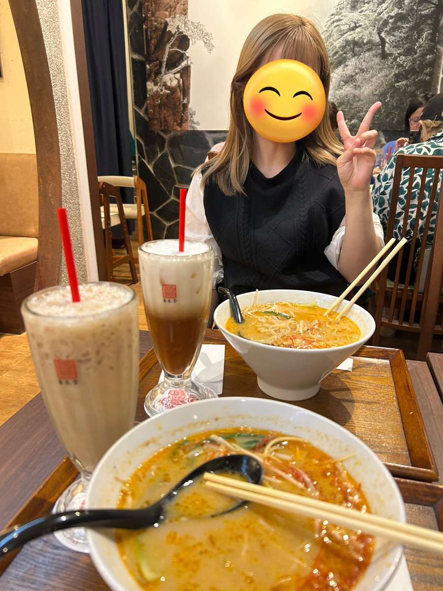 gamer_oji3's tweet image. 最近、遠方から会いに来てくれるPJさん❤️
別の用事で都内に来るついでですが、とても嬉しいです☺️
ここのお店は入った事なかったけど、行ったらめちゃくちゃ並んでて、予約しておいて大正解でした✌️
#p活都内
#p活東京
#p活初心者
#個撮