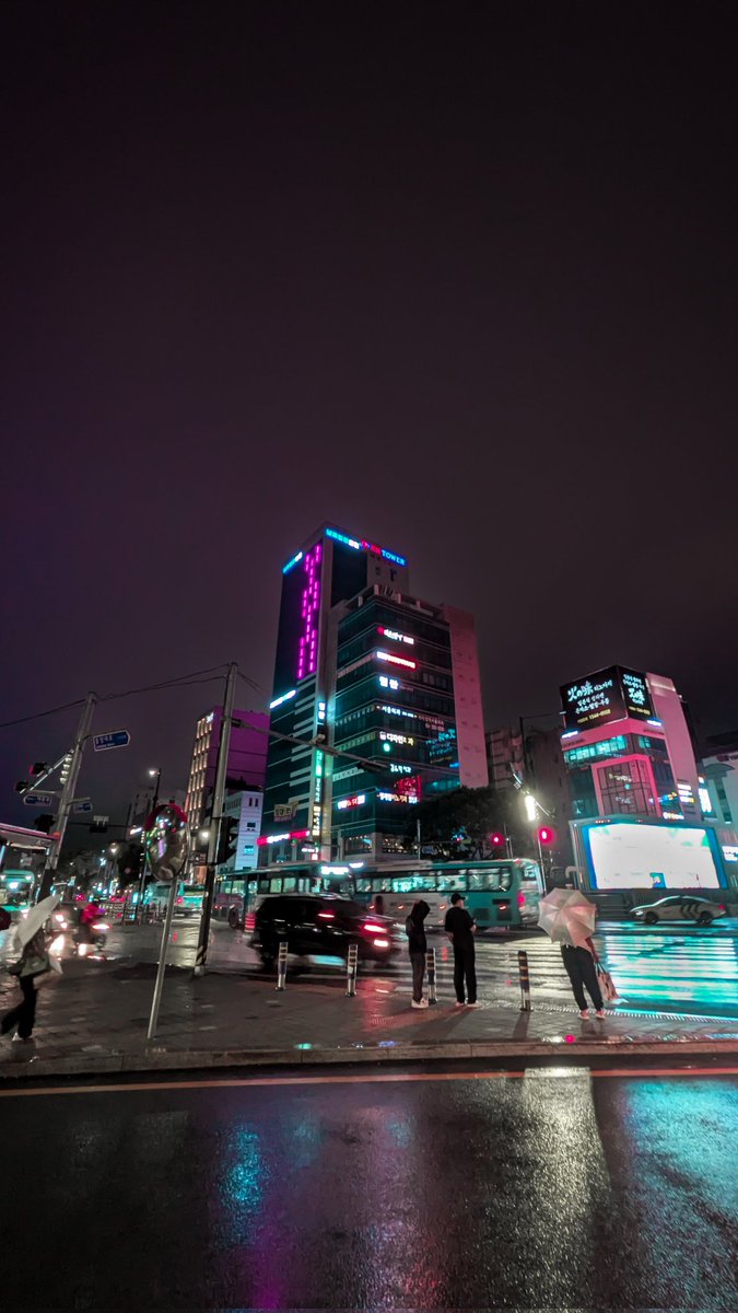 zpectrals - video editor tweet media