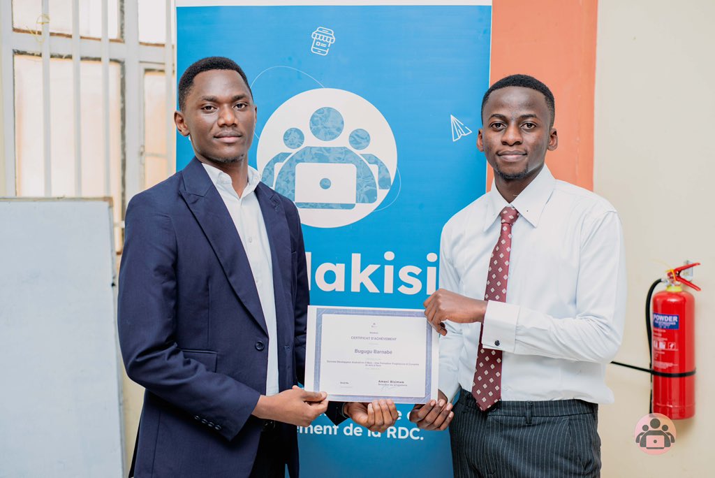 bugugukaj's tweet image. J’ai terminé mon parcours mobile avec Malakisi by DrcMind !
📱 Kotlin, Jetpack Compose, Firebase
💡 Confiance, compétences, résilience
Merci aux mentors, à @drcmin2 &amp;amp; @USEmbKinshasa 🙏
Prêt pour la suite ! 🚀
#Malakisi #DevMobile #TechForChange #gdgocucb