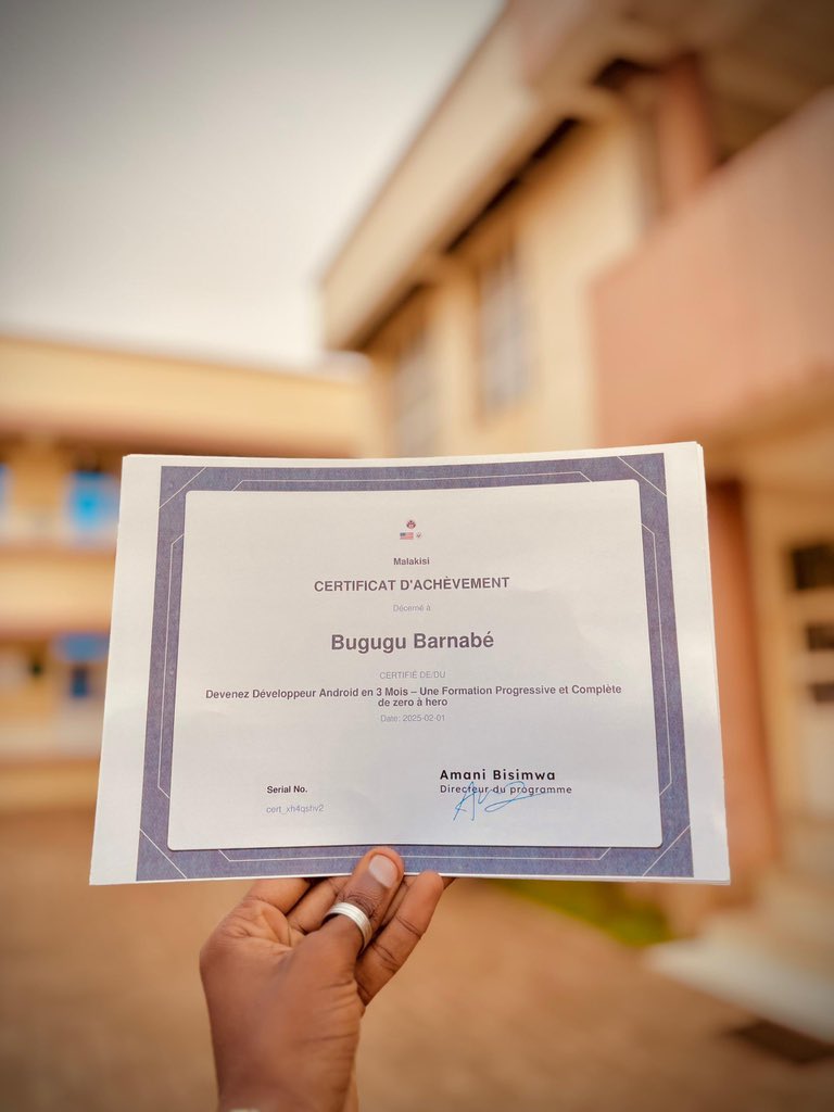 bugugukaj's tweet image. J’ai terminé mon parcours mobile avec Malakisi by DrcMind !
📱 Kotlin, Jetpack Compose, Firebase
💡 Confiance, compétences, résilience
Merci aux mentors, à @drcmin2 &amp;amp; @USEmbKinshasa 🙏
Prêt pour la suite ! 🚀
#Malakisi #DevMobile #TechForChange #gdgocucb