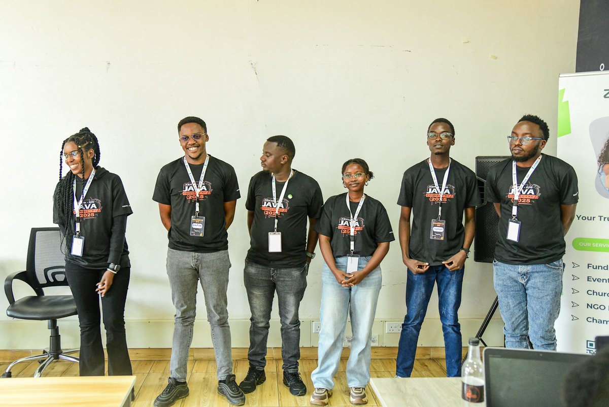 kenyanJug's tweet image. JavaConnect KE 2025 was pure magic.
Still processing how we pulled this off — the learning, the energy, the community 🧡
If you were part of this in any way, just know you helped create something unforgettable.
We did that. Together.
#JavaConnectKE #SpringLoadedBootcamp