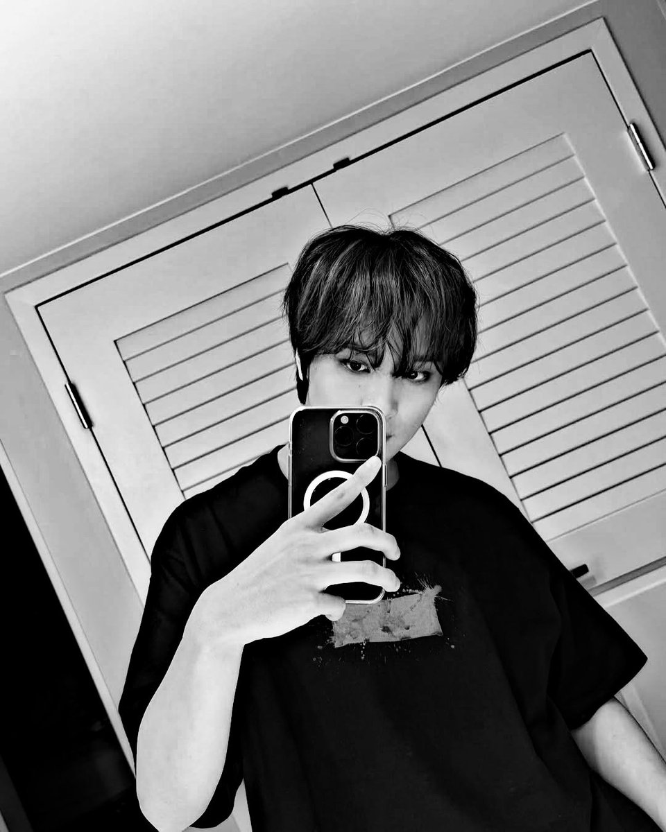 ovhaechan's tweet image. 𝗍𝗋𝗎𝗌𝗍  𝗍𝗁𝖾  𝗉𝗋𝗈𝖼𝖾𝗌𝗌,  𝖾𝗏𝖾𝗇  𝗐𝗁𝖾𝗇  𝗂𝗍&apos;𝗌 𝗆𝖾𝗌𝗌𝗒.