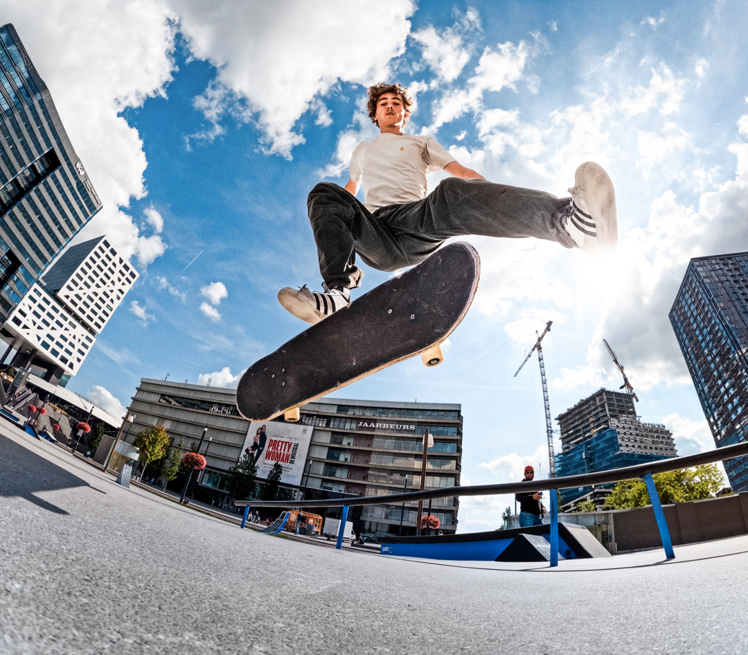 Photo of the Day
#GoSkateboardingDay にキックオフ 🛹
$100 #GoProAwards を獲得した Matteo Colombo のスナップが、ライドの楽しさを物語る。

・
#GoPro #GoProJP #GoProSkate #スケートボード #Skateboarding #SkateDay