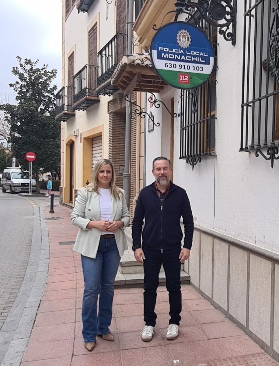 PP Granada (@ppgranada) on Twitter photo 🔴 El PP denuncia la falta de seguridad en Monachil por la nefasta gestión del alcalde socialista
<a href="/Crisvico76/">Cristina Monachil</a> afirma que “las promesas incumplidas han provocado una crisis que ha supuesto la reducción de turnos y la falta de agentes”
🔗 acortar.link/LsUqgz 🔴 El PP denuncia la falta de seguridad en Monachil por la nefasta gestión del alcalde socialista
<a href="/Crisvico76/">Cristina Monachil</a> afirma que “las promesas incumplidas han provocado una crisis que ha supuesto la reducción de turnos y la falta de agentes”
🔗 acortar.link/LsUqgz