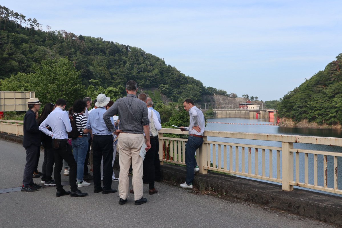 🇫🇷🇯🇵C. Asanuma-Brice <a href="/CNRS/">CNRS 🌍</a>, O. Evrard <a href="/CEA_Officiel/">CEA</a> &amp; Y. Wakiyama (Fukushima U.) showcase their work on site to Antoine Petit &amp; delegation from CNRS. In the framework of Int’l lab Mitate Post Fukushima Studies, they combine humanities &amp; geosciences in a multidisciplinary approach