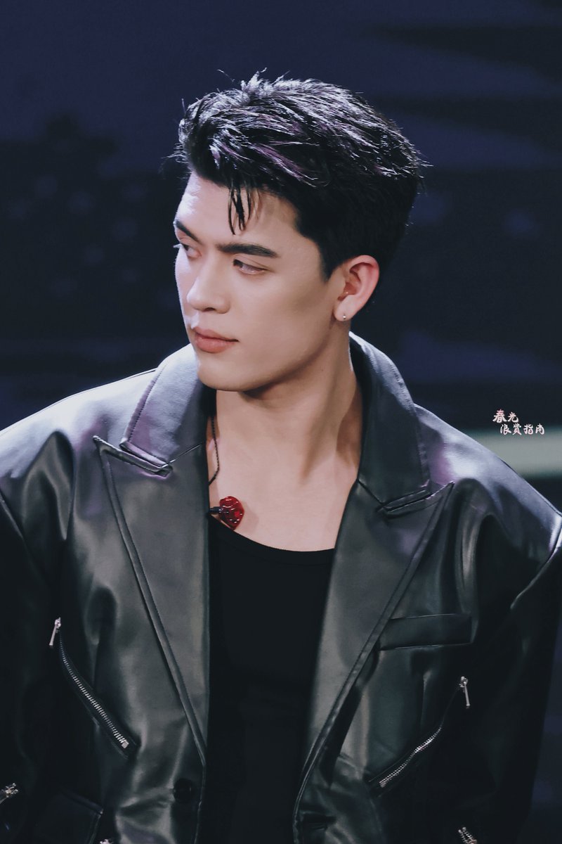 春光浪費指南 tweet media