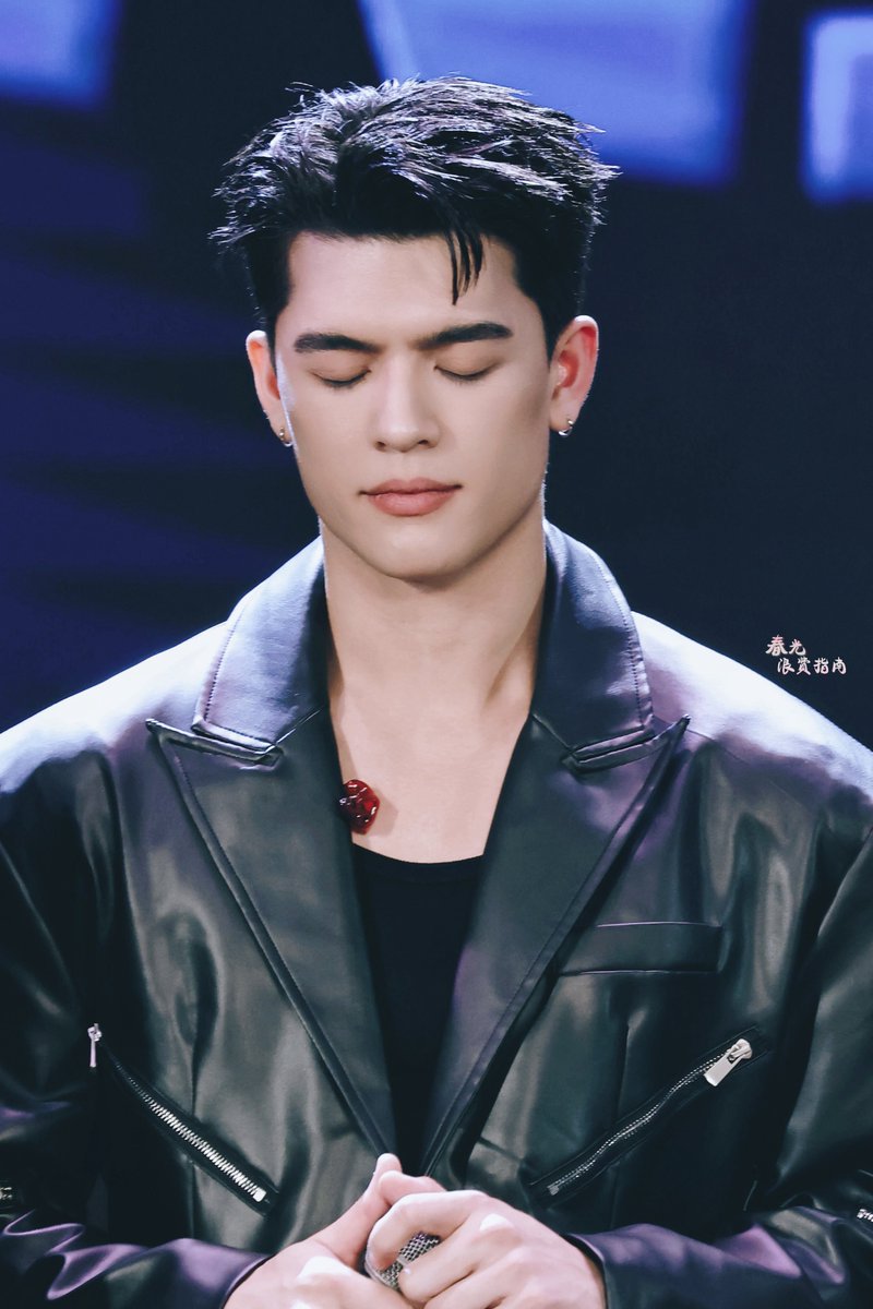 春光浪費指南 tweet media