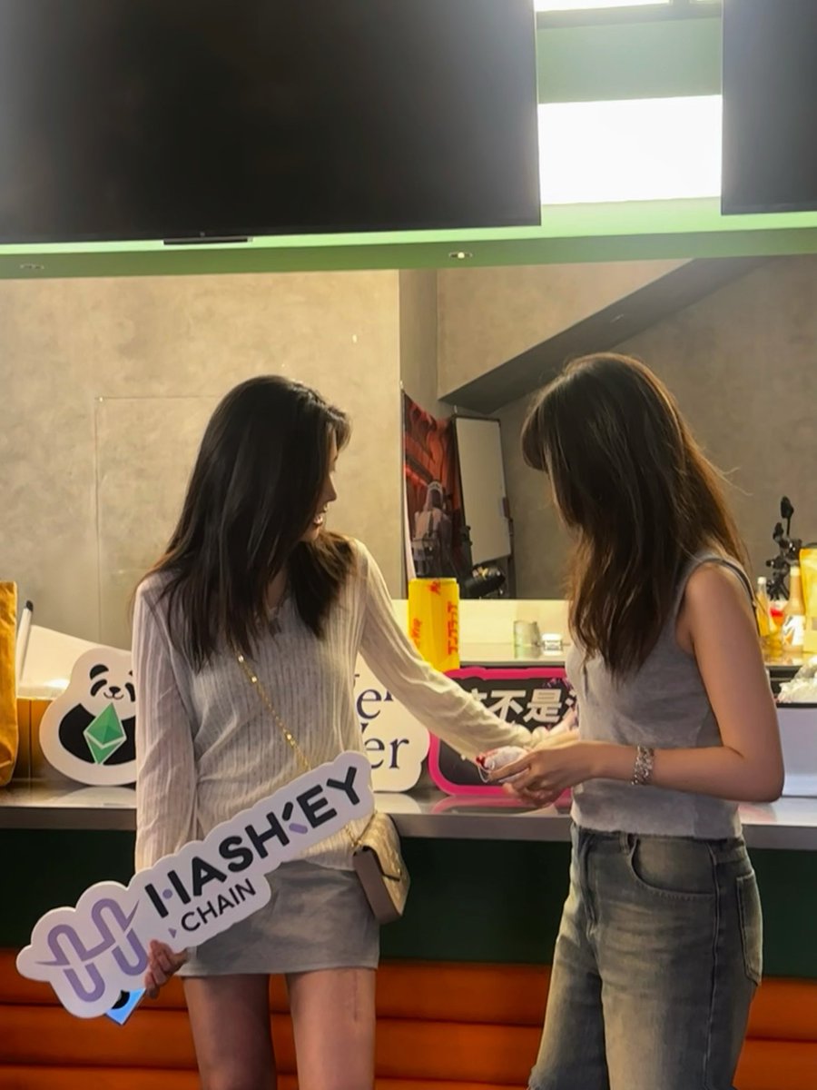 ETH Summer Chengdu
又营业咯

#HashKeyChain #HSKChain #HSK