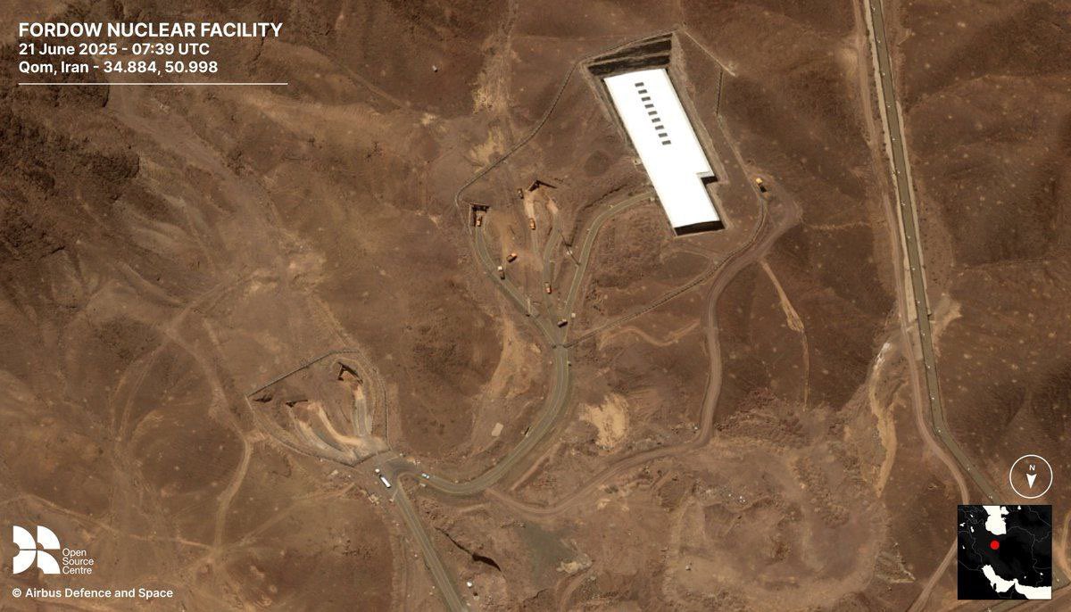 daudwaraich's tweet photo. 🇮🇷New high-resolution imagery, captured on June 21, 2025, suggests Iran was preparing the Fordow nuclear facility for a strike. The facility's entrance tunnels were observed being filled with earth by trucks and diggers.🤔 https://t.co/fztZcrJoh3