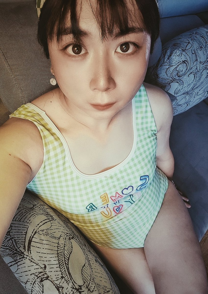 Maple_Linden's tweet photo. 感觉今天外面足足有40度！
#男娘 #伪娘 #伪娘の日常 #女装CD #sissy #shemale #ladyboy #trans https://t.co/J3WeeGFwVc