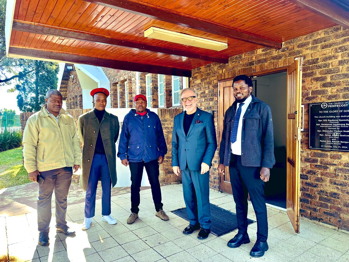Carl Niehaus (@niehaus_carl) on Twitter photo Wishing a Blessed Sunday to all! 🙏🏾
Today is Sunday, as the <a href="/EFFSouthAfrica/">Economic Freedom Fighters</a> Johannesburg Sub Region B we always go to church on Sundays.
Today we are visiting the CHURCH OF PENTECOST, at 46a Toby street in Westdene. Wishing a Blessed Sunday to all! 🙏🏾
Today is Sunday, as the <a href="/EFFSouthAfrica/">Economic Freedom Fighters</a> Johannesburg Sub Region B we always go to church on Sundays.
Today we are visiting the CHURCH OF PENTECOST, at 46a Toby street in Westdene.