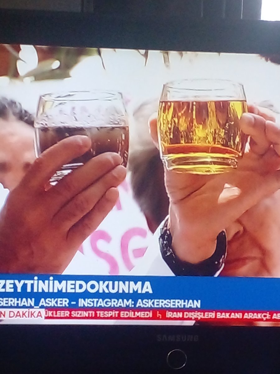Nagihan Hatice Açıkalın (@nagihanacikalin) on Twitter photo Kömür suyu mu zeytin yağı mı? Milas'lı köylü yörük kadınlarını tebrik ediyorum. Harikasiniz. <a href="/Serhan_Asker/">Serhan Asker</a> #ZeytinHayattır #zeytinimeağacımadokunma Kömür suyu mu zeytin yağı mı? Milas'lı köylü yörük kadınlarını tebrik ediyorum. Harikasiniz. <a href="/Serhan_Asker/">Serhan Asker</a> #ZeytinHayattır #zeytinimeağacımadokunma