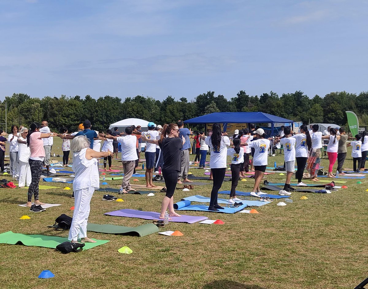 emily4MK's tweet photo. Yesterday MK Yoga Association celebrated International Day of Yoga at the Hazeley Academy. Thank you for having me for such a relaxing morning in the sun! ☀️ https://t.co/ox58xD8nbh