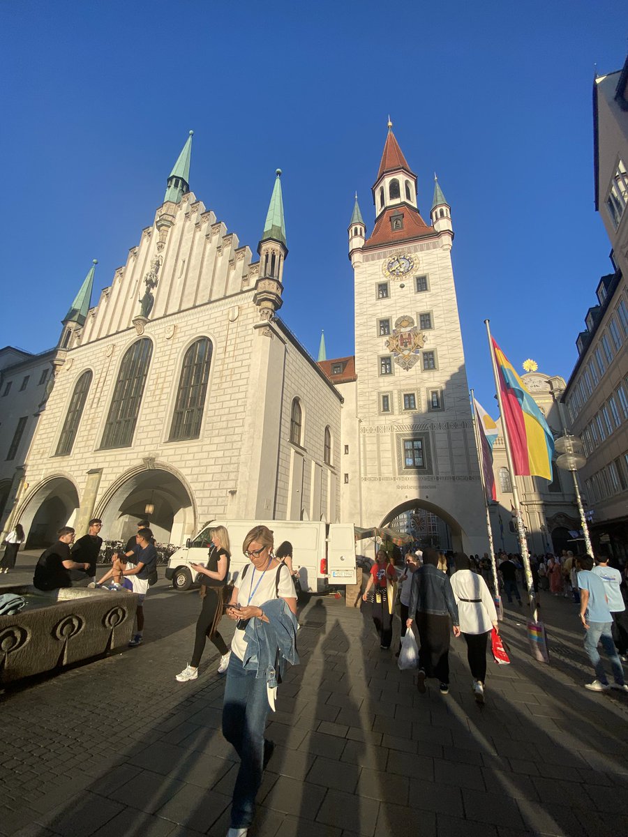 getlatam's tweet photo. #Munich https://t.co/T57GcFDvgV