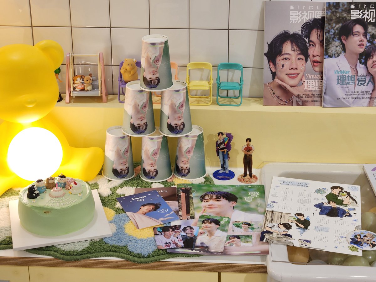 WarWanarat_KRFC's tweet photo. ━ 2025 WAR's 31th BD Project

ʙɪʀᴛʜᴅᴀʏ ᴄᴀꜰᴇ ᴇᴠᴇɴᴛ 🌿

📍옐로우 벌스데이 𝒀𝒆𝒍𝒍𝒐𝒘 𝑩𝒊𝒓𝒕𝒉𝒅𝒂𝒚
🗓 2025.06.21(토) - 2025.06.22(일)

양일간 진행된 워님의 31번째 생일 축하 카페가 마무리 되었습니다.
함께 해주신 모든 분들께 너무나 감사드리고, 모두에게 즐겁고 행복한 시간이 되었길 바랍니다!! 🥰💛

#너의_목소리로_물든계절
#SeasonDyedWithYourVoice