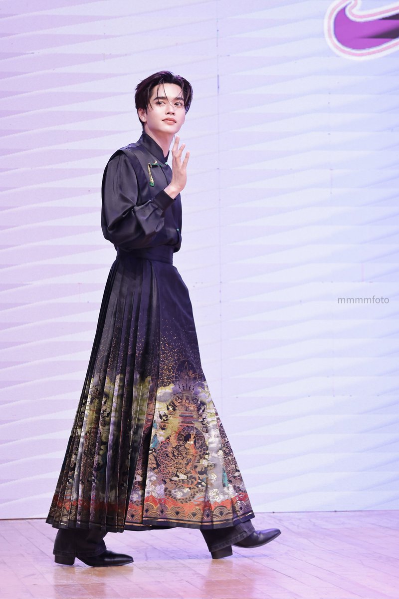 mmmmfoto's tweet photo. สวยแบบองค์หญิง คนสวยขาาาาา ม้าคจิ from ไทยแลนด์!!!

MARK 1ST EVENT NANNING
#MarkFanEventinNanning
#markjrtn @Markjrtn https://t.co/MUNazSdlLD