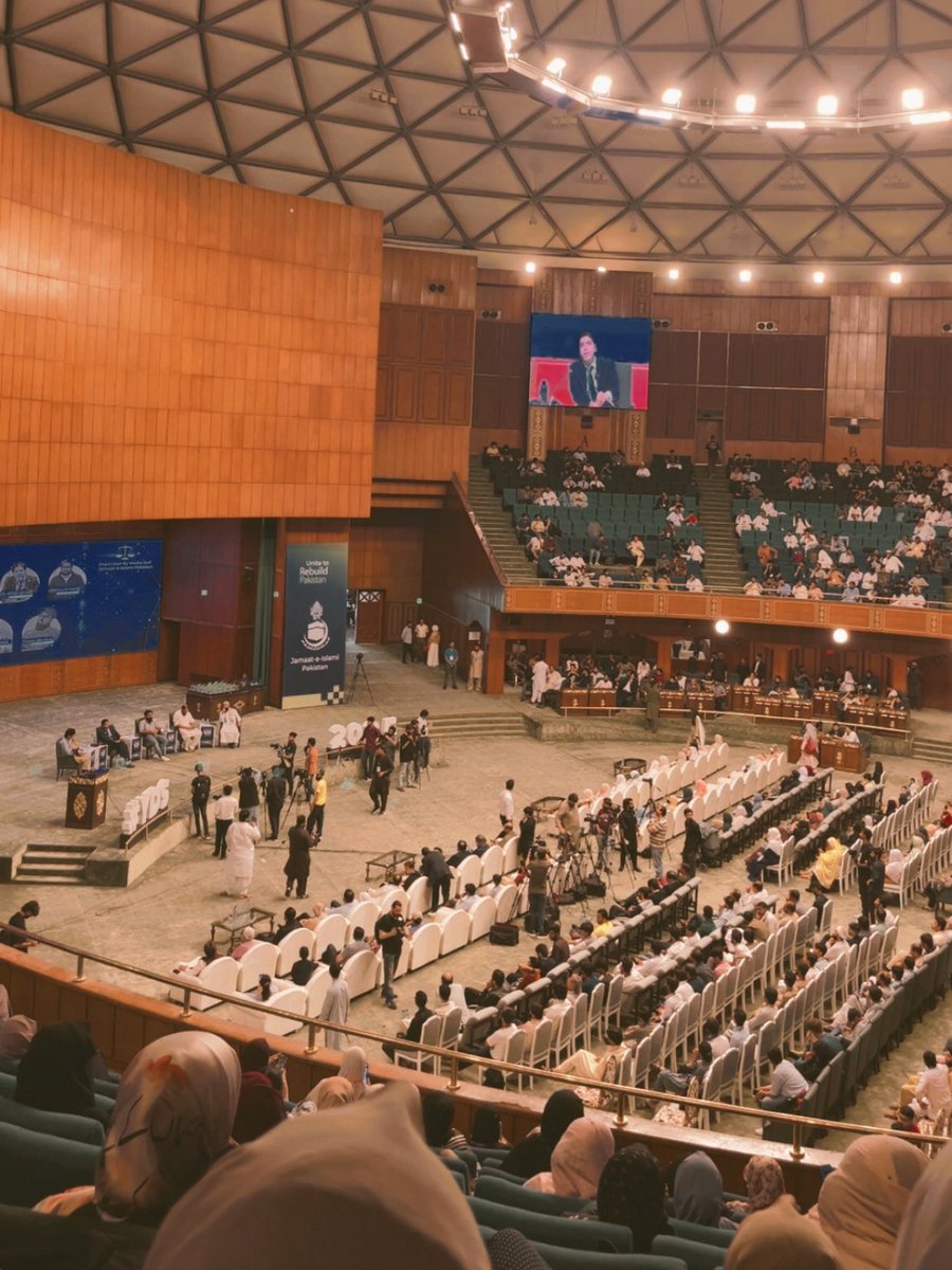 KhaulaAzhar2's tweet photo. Attending Youth digital summit information Islamabad 
#YDS https://t.co/g1nVaVdm6R