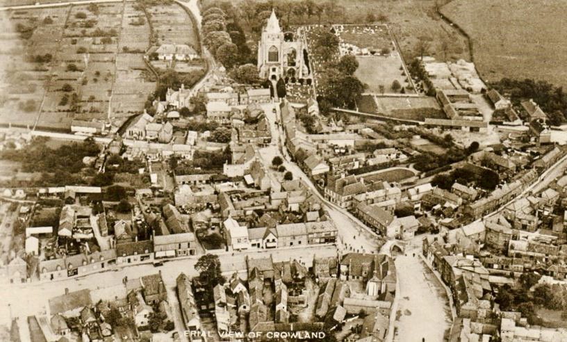 Not doing much Crowland posting at the moment, as for some reason I can only log into the account on my phone, not the laptop. Still, here’s a good aerial photo (perhaps c 1940???) in which the Manor House is very easy to spot.