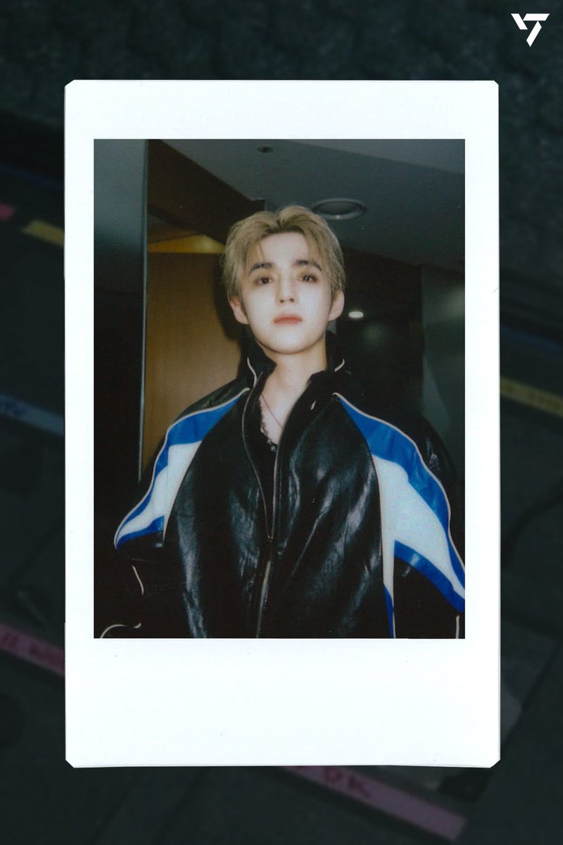 _mulgeunhaneul's tweet photo. [WEVERSE POST]

[#17pcs] ‘THUNDER’ Photo Sketch (Instant photo ver.) https://t.co/XCO74uzHaZ