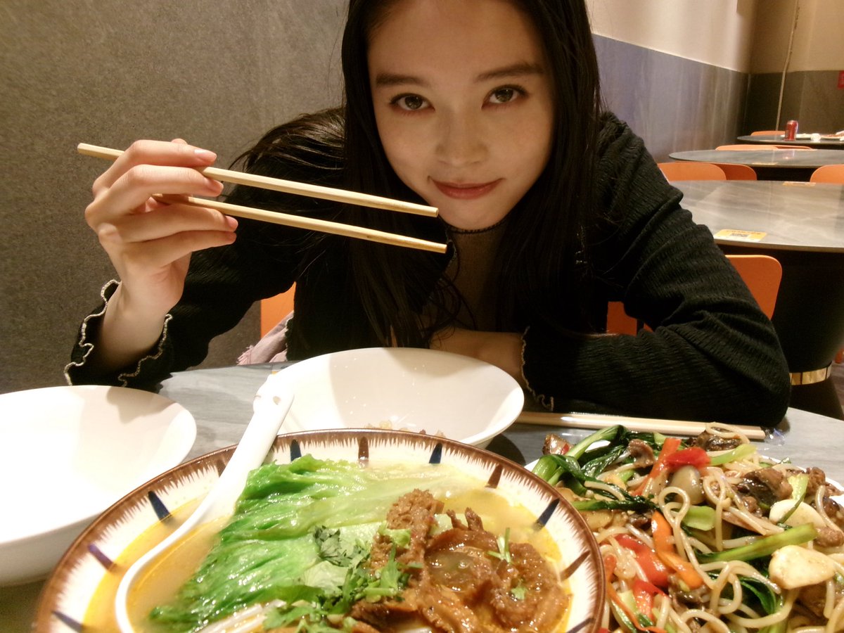 takaishi__akari's tweet photo. 上海飯爆食 https://t.co/Ce8FNmUrSZ