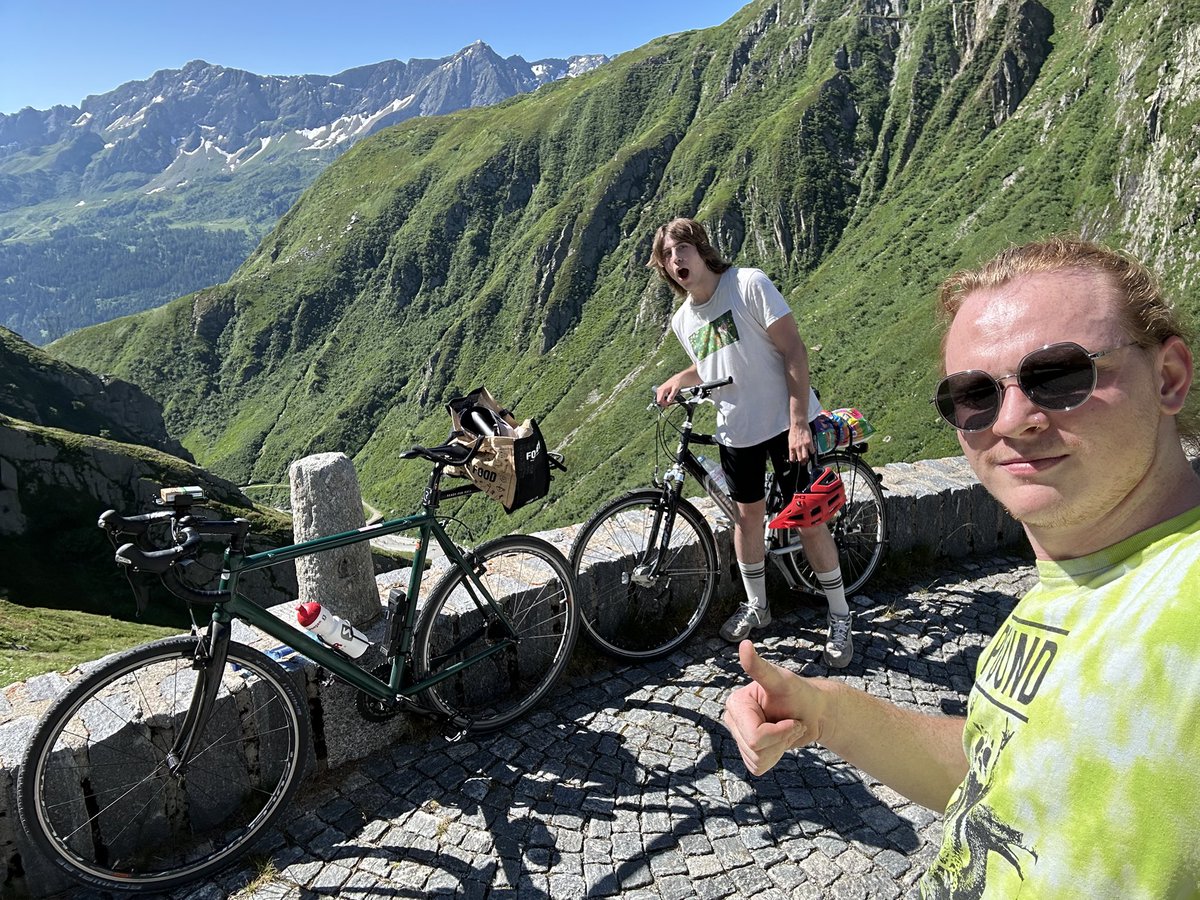 diamon (@comfidiamon) on Twitter photo 