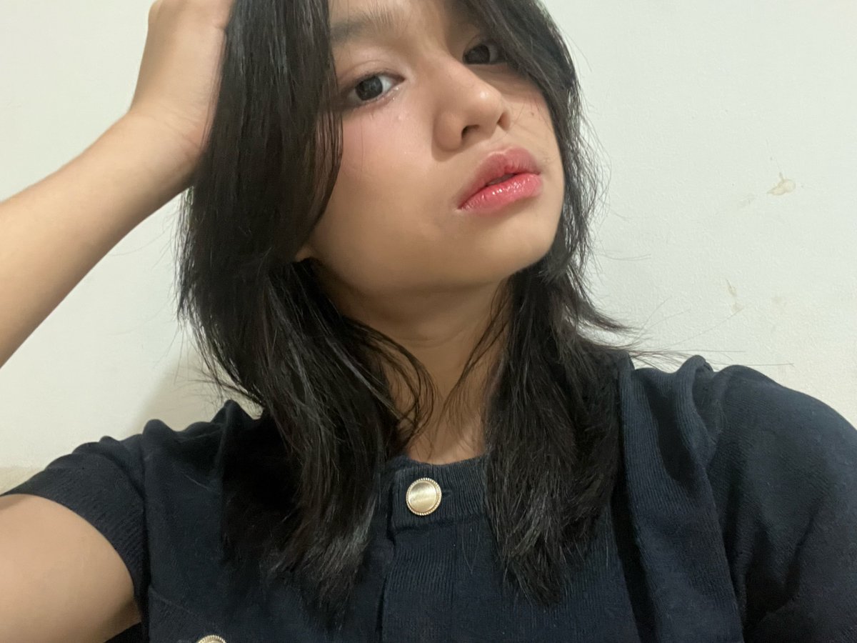 Nala_JKT48's tweet photo. MAKASIIIHH BANYAAAKK VC BULANN INI‼️semangaatt yeahh hari iniii👋seee uuuu kapan kapann yaahh https://t.co/oPuW6lO9Dk