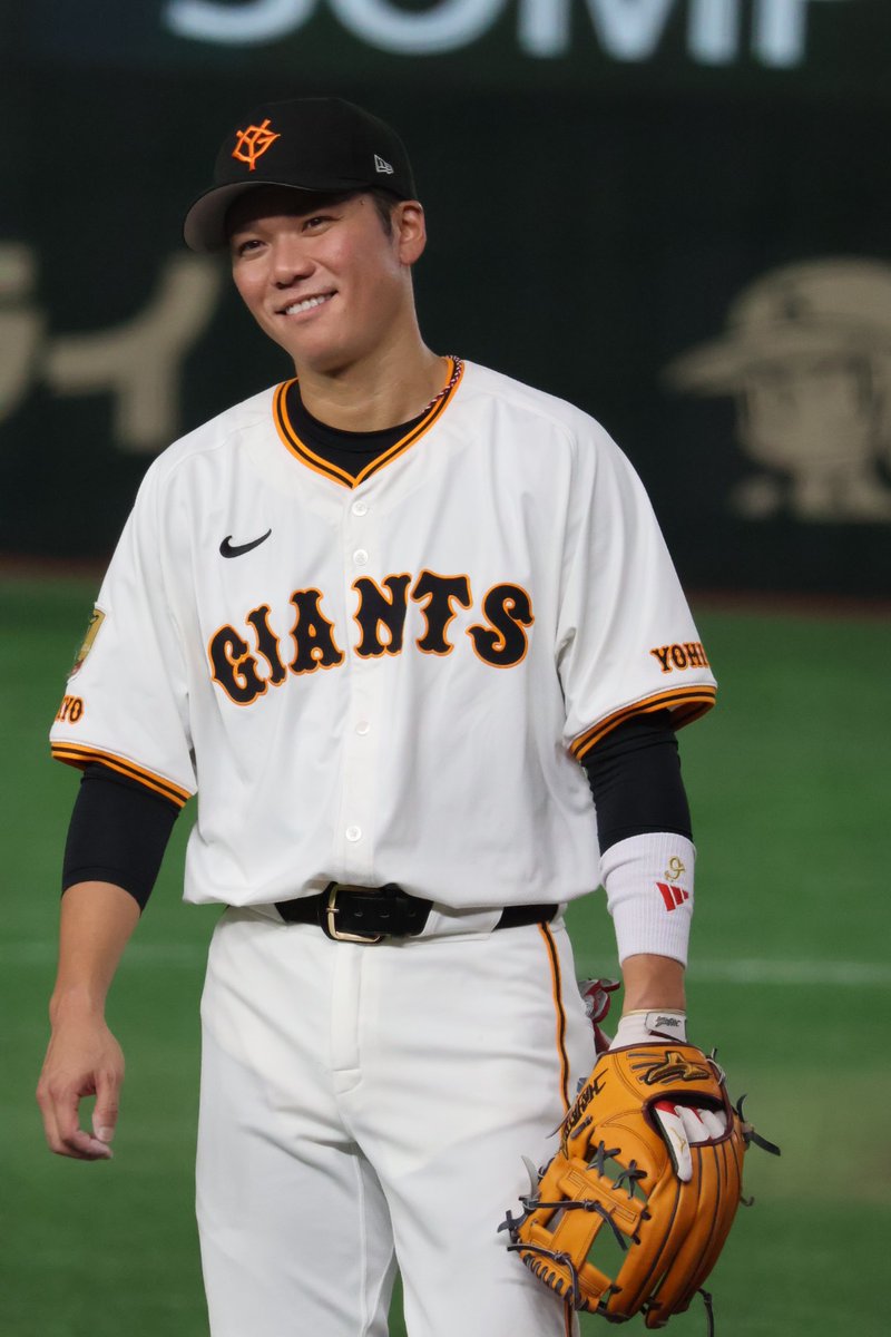 G党 坂本勇人3D Genesis 1枚 BBM 2021 GENESIS 坂本勇人 読売ジャイアンツ 01/50 50枚限定 3D