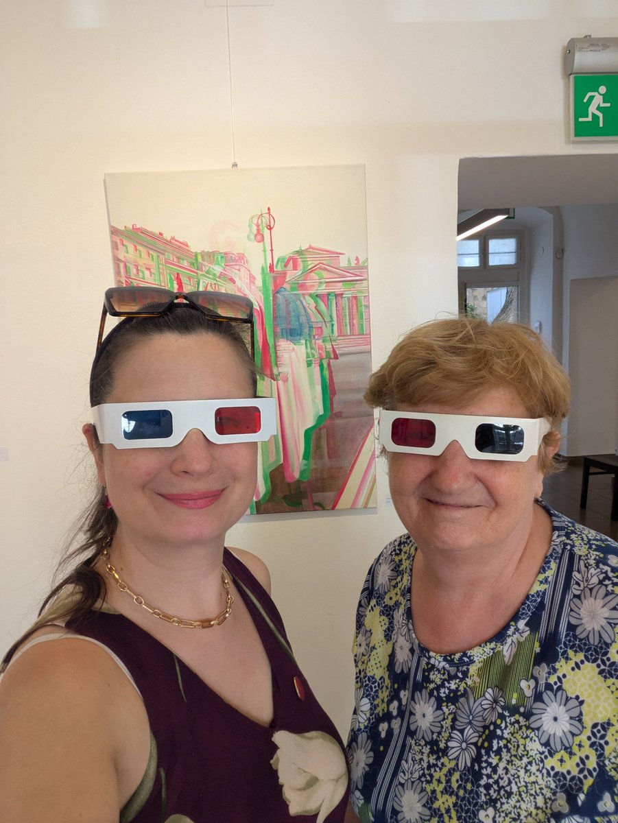 habosvilla's tweet image. Pillanatok a tegnap esti Múzeumok éjszakájáról. Ismét jó pár helyre sikerült eljutni: Virág Benedek Ház + Fortepan, Tér-kép-galéria, Várnegyed Galéria, Hungarian Art and Business. Volt köztük könyvbemutató, táncos performance és elemlámpás séta is #múzéj #MúzeumokÉjszakája