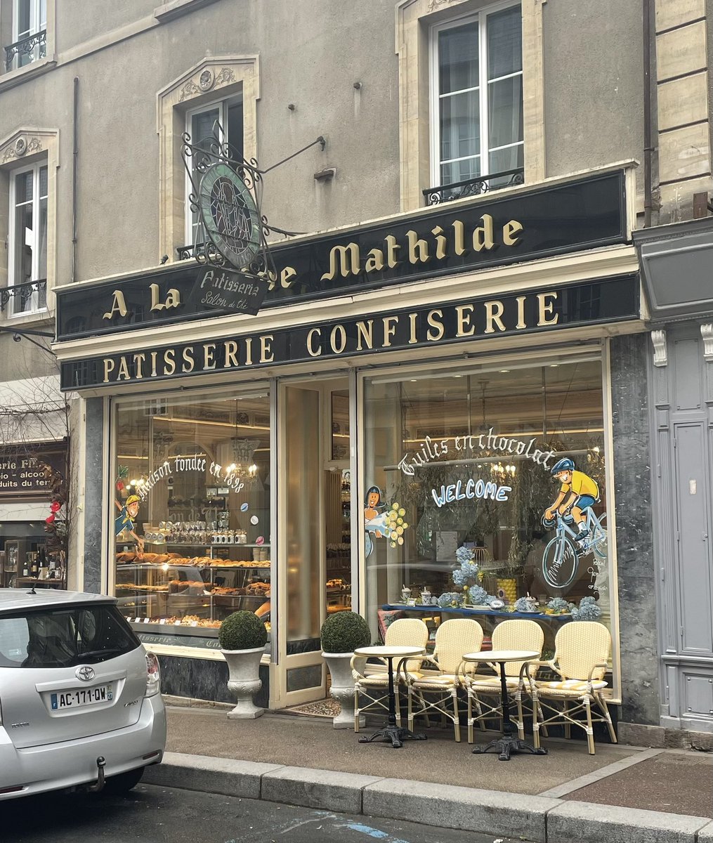 DanLeahy71's tweet photo. Running to Bayeux for my #longslowrun #SundayMorning #bayeux #france https://t.co/EtMbxOXLa1