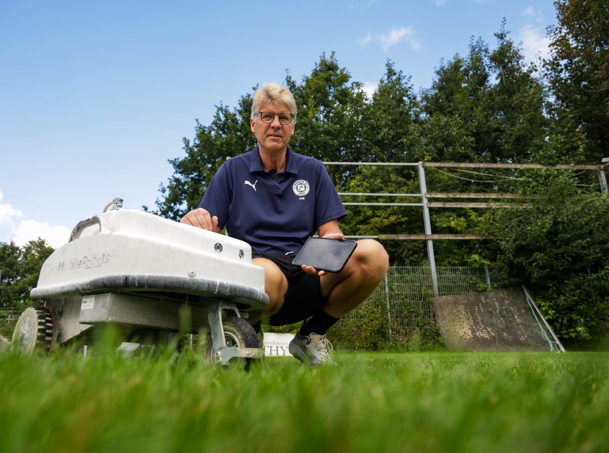 𝗦𝘁𝗮𝗱𝗶𝗼𝗻𝗶𝗻𝘀𝗽𝗲𝗸𝘁ø𝗿𝗲𝗻 𝘃𝗶𝘀𝗲𝗿 𝘁𝗲𝗸𝗻𝗶𝗸𝗿𝘂𝗺𝗺𝗲𝘁 ⚽

Der arbejdes altid hårdt i kulissen bl.a. hos Kim Salomonsen, der hver dag yder en mere end vigtig indsats. Han viser her teknikrummet frem

🔗 thistedfc.dk/nyheder/stadio…