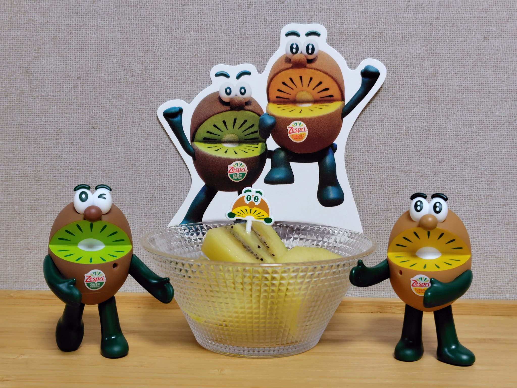 ◆Zespri ◆ゼスプリ☆キウイブラザーズ☆10点まとめ売り♥ Amazon.co.jp: ゼスプリ キウイブラザーズ 大サイズ 10種 グッズ