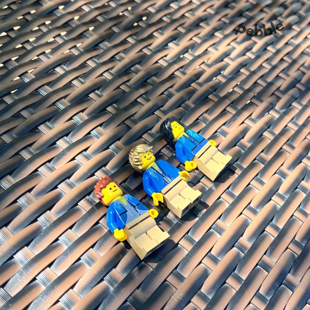 synobee_pebble's tweet photo. Beach 🏖️

#Number_i 
#legominifigure 
#LEGOcustom
#customminifigures
#AFOL https://t.co/ikaASWMIvu