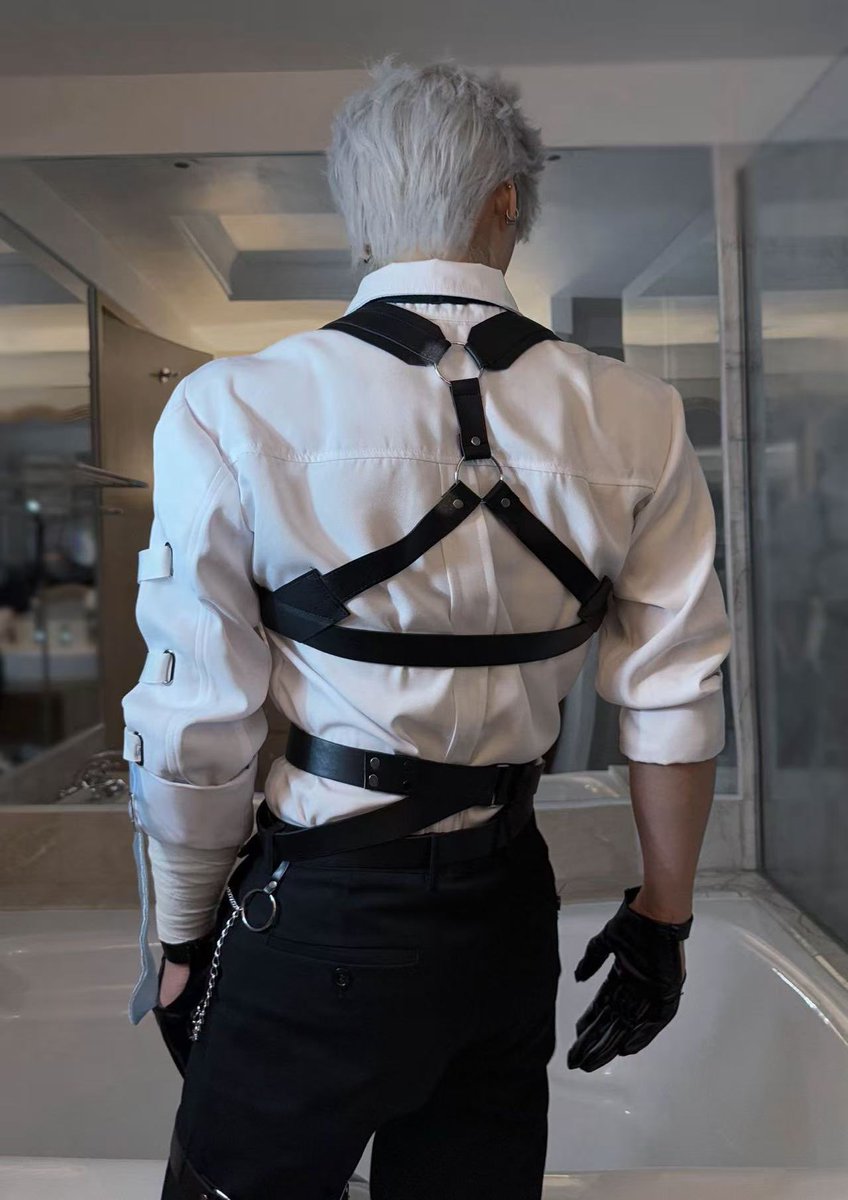 唯安Vann tweet media