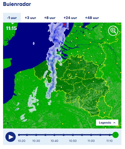 Het koufront trekt momenteel over het westen van het land met enkele buien. Terwijl het kwik in het oosten opgelopen is tot 31°C, is het aan zee slechts 20°C.
Het koufront bereikt namiddag ook het oosten.
 buienradar.be/belgie/weerber…
facebook.com/buienradarbe
instagram.com/buienradarbe/