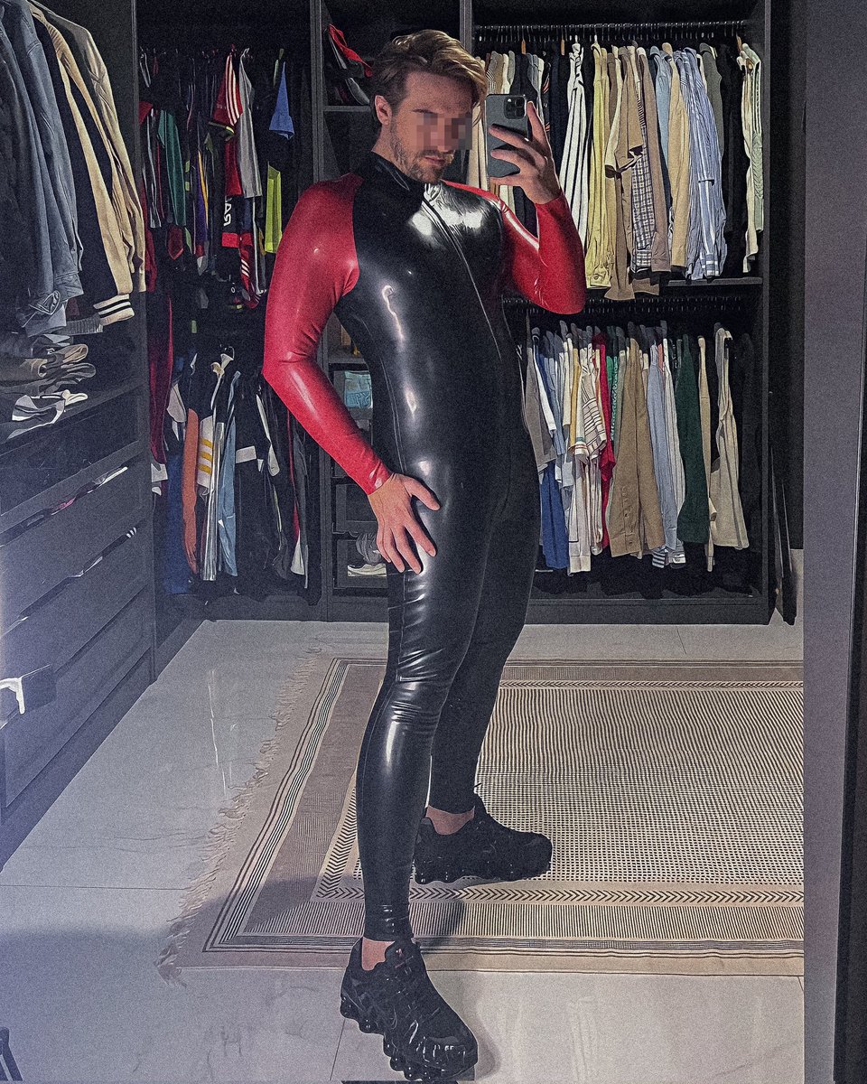 The Devil wears Rubber. <a href="/invinciblerubbr/">Invincible Rubber</a>

#gay #gaykink #gayfetish #rubbersuit #rubbergear #latex #gayrubber