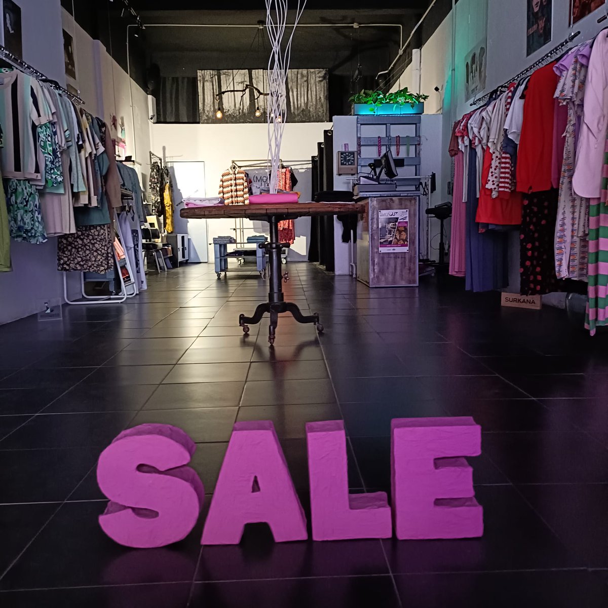 Arrancan las REBAJAS en TODA LA COLECCIÓN en moiqut.com
🏃‍♀️🏃‍♀️🏃‍♀️