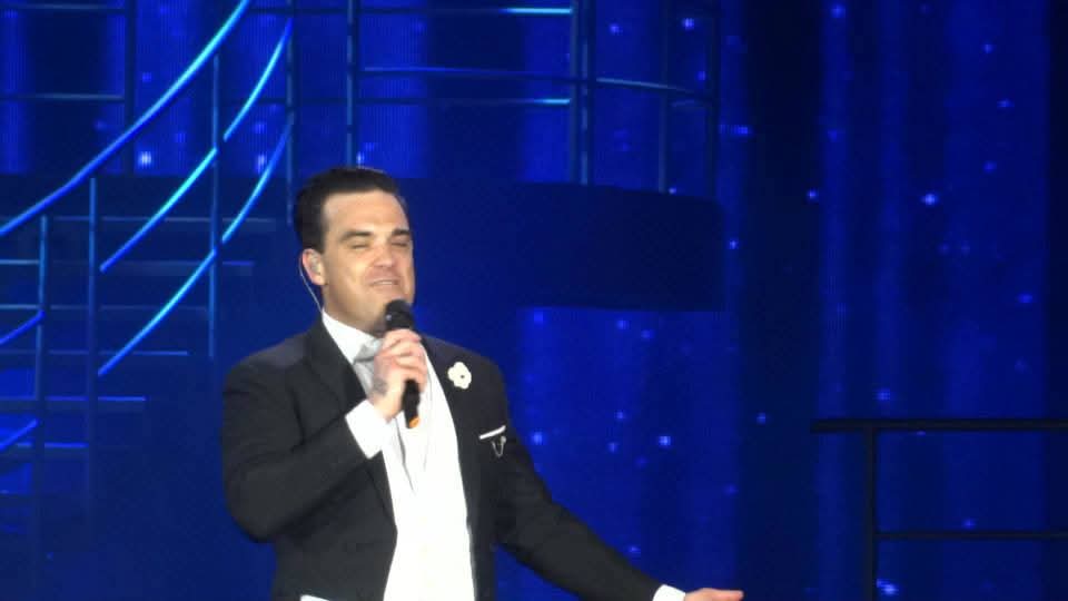 andreac1968's tweet image. 11 years ago @robbiewilliams in the Toon @ArenaNewcastle
