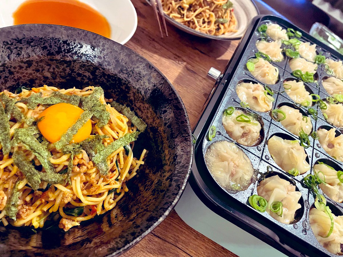 まぜそばとミニ小籠包作った！

美味しすぎて飛んだ
