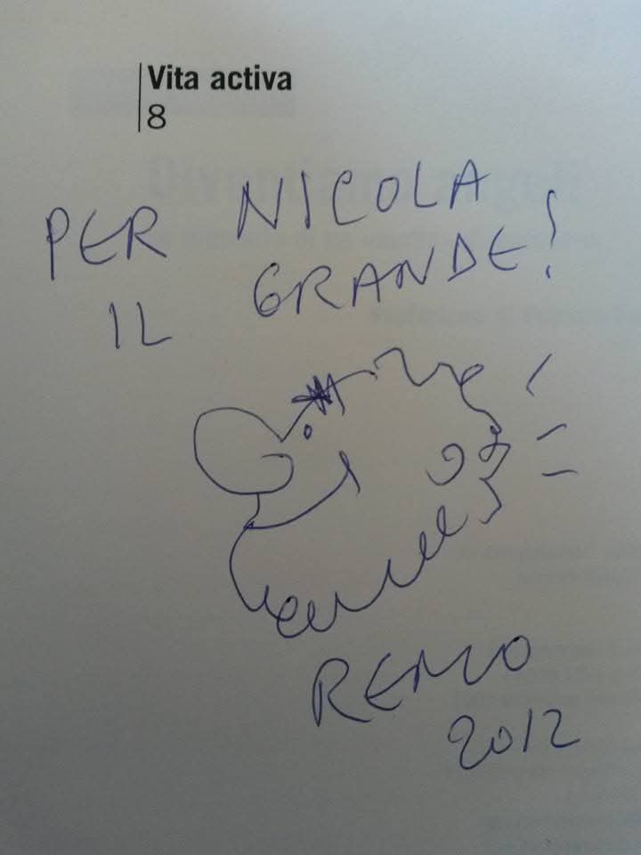 Nicolabrunialti's tweet photo. Anni fa incontrai il genialissimo Remo Remotti. Parlammo a lungo dei suoi disegni, delle sue poesie e delle sue performance. E poi mi regalò un suo libro con questa dedica. Fu un'esperienza davvero unica.
#RemoRemotti https://t.co/NCFAINgqJX