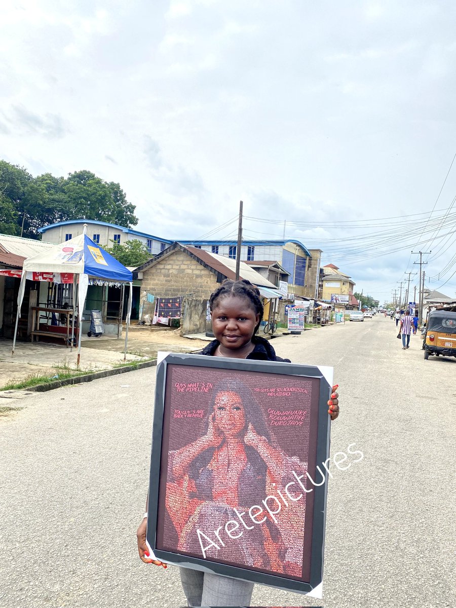 sgcosmas's tweet image. Client: I want to surprise my boss with something special
Me: Say less.
She sent an inspiration I delivered a beautiful custom frame that made the perfect gift.
1st slide: her sample
2nd slide: my design
Price: 45k (includes design & framing)
Send in your order ⤵️