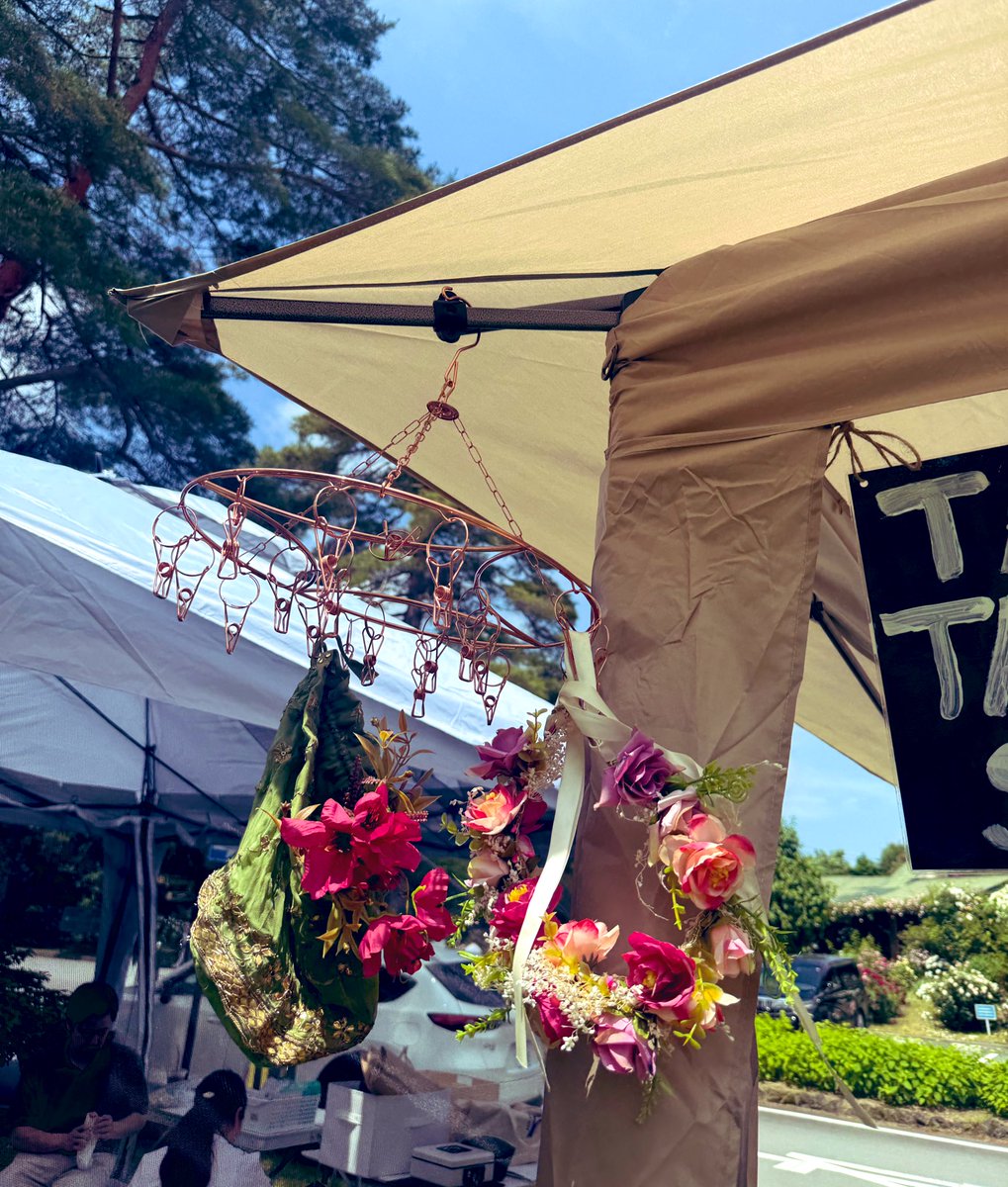 軽井沢レイクガーデンマルシェ、6月の出店2日間どうもありがとうございました🌟館の解体作業も終え各自家路についております。今回も素敵なお客様とのご縁に恵まれ、館一同最高の時間を過ごさせて頂きました🙇‍♀️
次回は7月の26日27日に出店予定です！