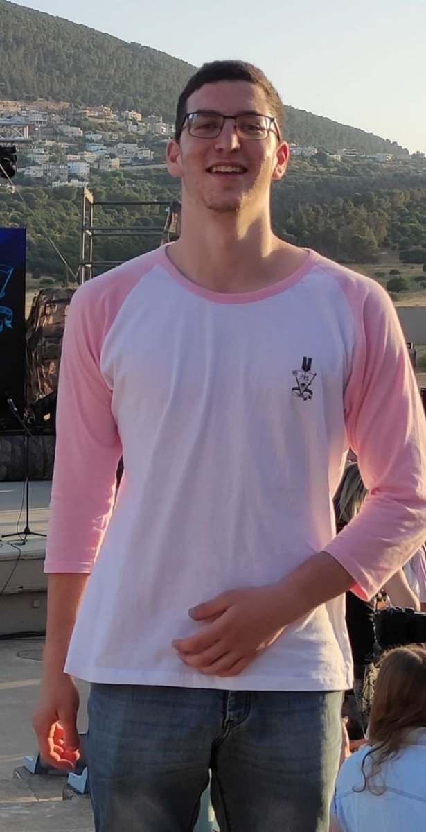 GerAmbTLV's tweet photo. Shai Levinson, a German-Israeli, was 19 when Hamas killed him on 7/10. Now the IDF returned his body from Gaza. I just spoke to his father; our hearts are with his family and all others waiting for their loved one’s return. There must be a deal to get them out and end this war. https://t.co/rCSh14MW5o