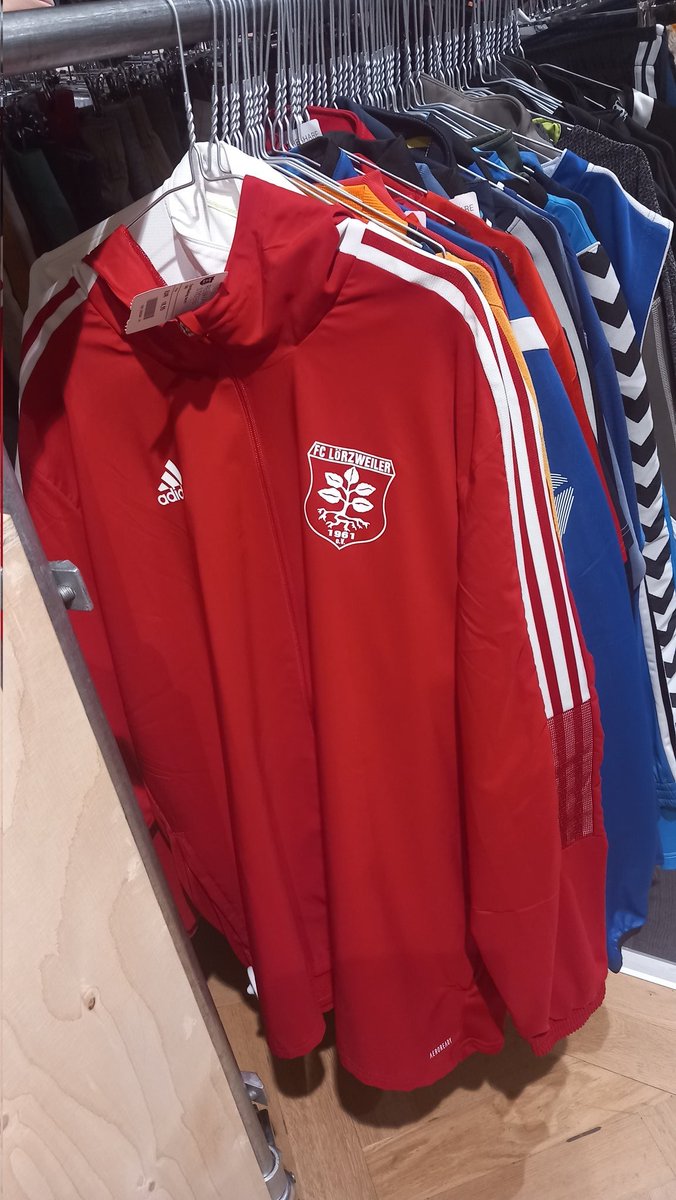 Charity Shop Kits tweet media