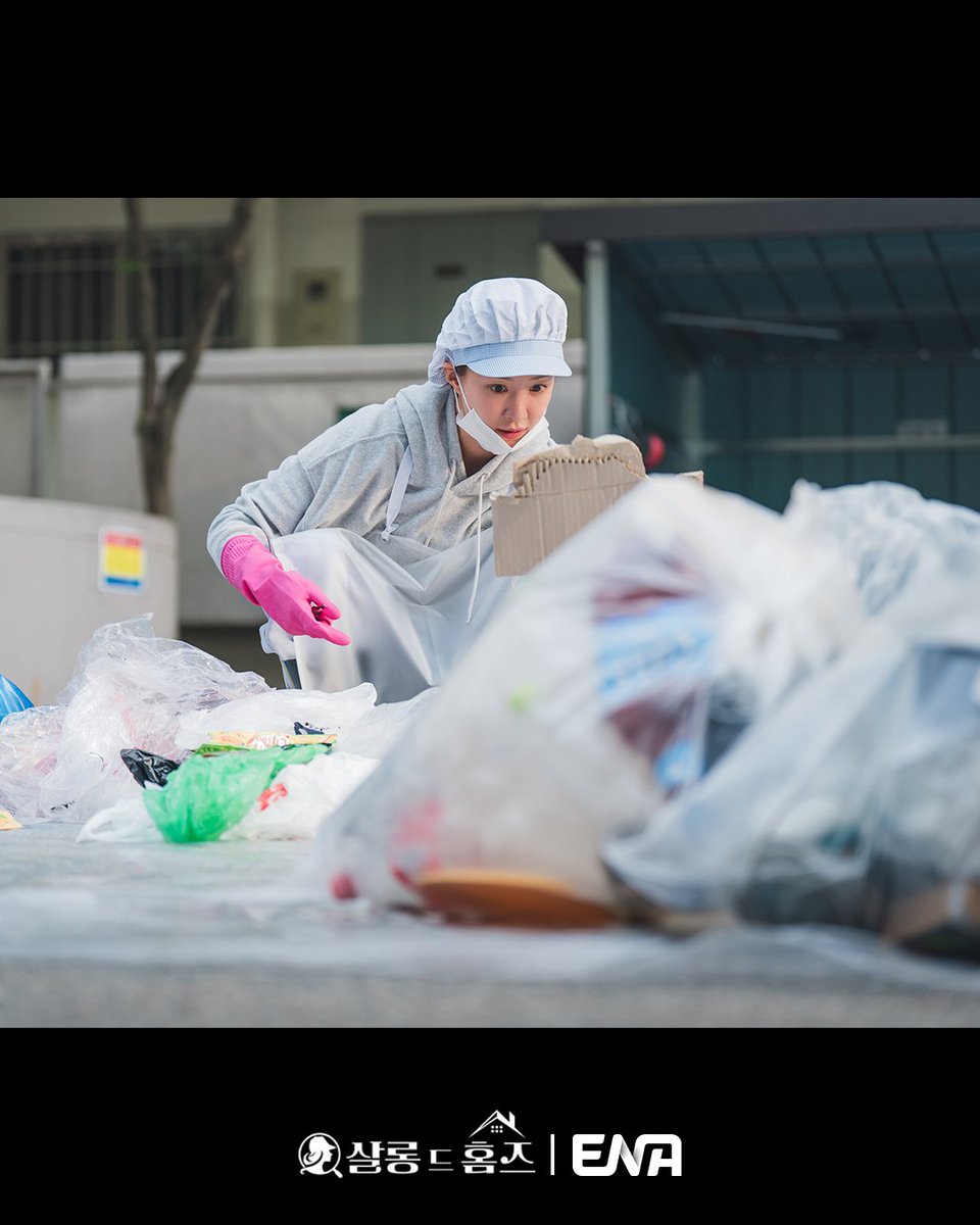 이시영이 찾아낸 결정적 단서‼️

ENA 월화드라마 "살롱 드 홈즈" 🏡
매주 [월/화] 밤 10시 ENA   

#ENA #ENA드라마 #월화드라마 #살롱드홈즈 #SalondeHolmes #이시영 #LeeSiyoung #정영주 #JungYoungju #김다솜 #KimDasom #남기애 #NamKeeAe