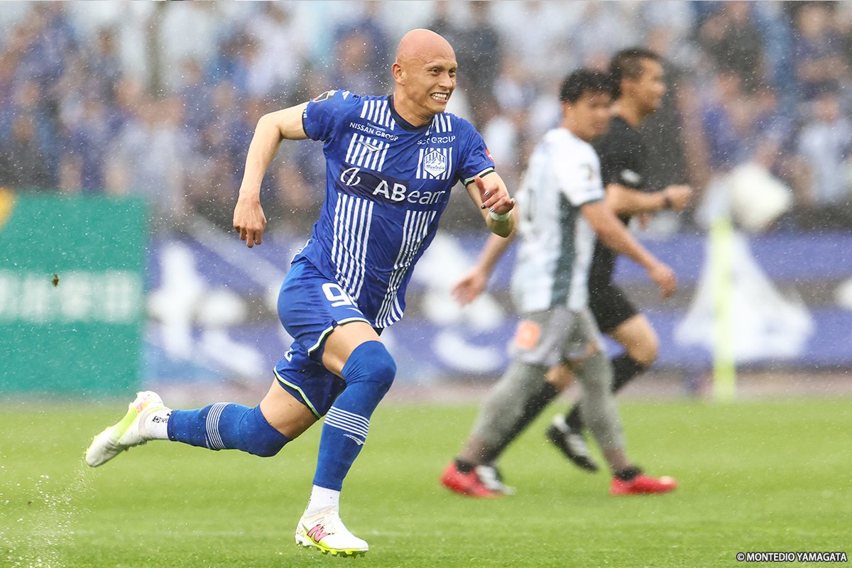 アウェイ秋田戦】 試合後の佐藤尽暫定監督、ディサロ燦シルヴァーノ