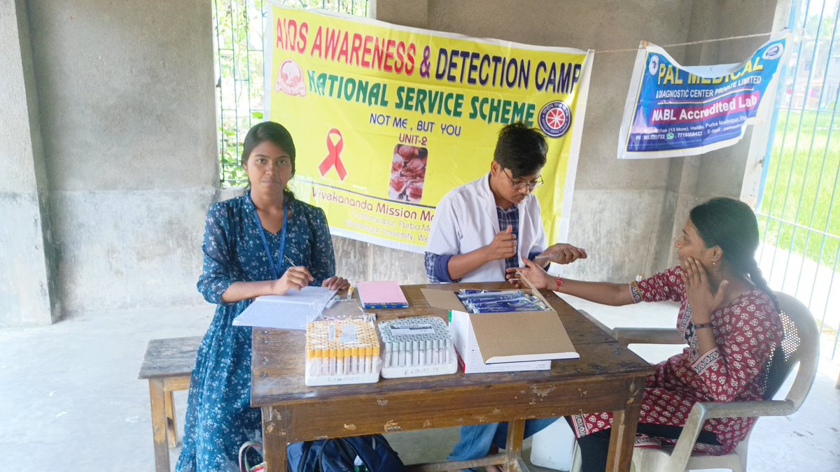nssvmmunit2's tweet photo. 31st March , 2025
Aids Awareness and Detection Camp.
Adopted Vill- Kesabpur 
NSS Unit 2 https://t.co/oNTGj46Qca