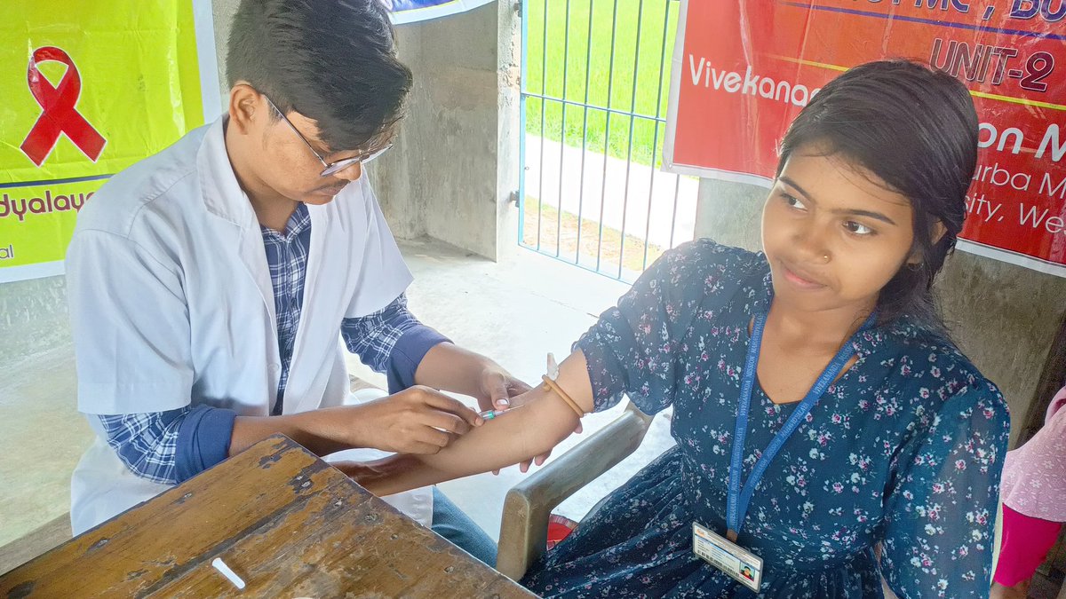 nssvmmunit2's tweet photo. 31st March , 2025
Aids Awareness and Detection Camp.
Adopted Vill- Kesabpur 
NSS Unit 2 https://t.co/oNTGj46Qca