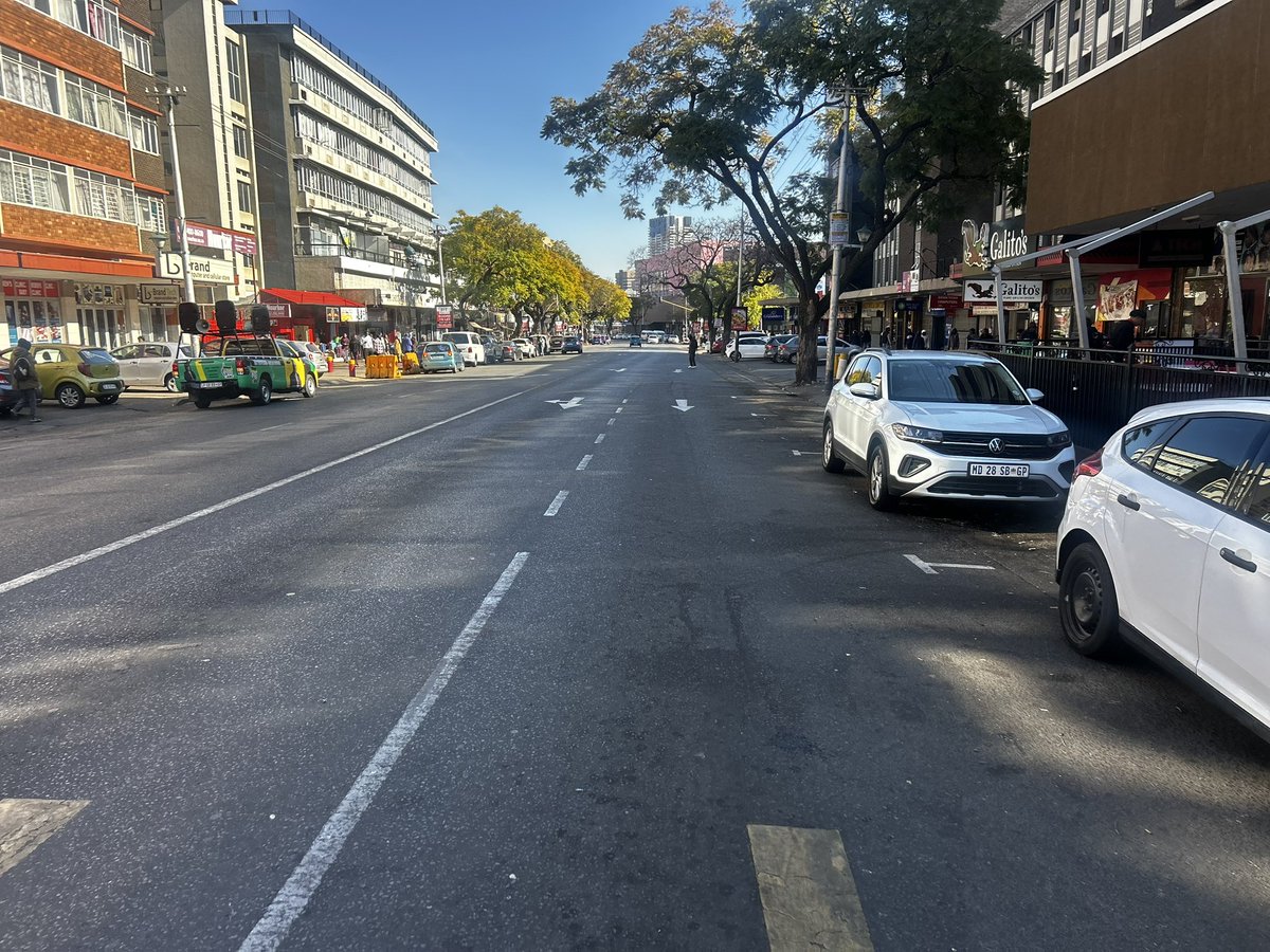 RamaboduObakeng's tweet photo. City of Tshwane Sunnyside area Sunday morning after our daily cleanup we want a clean City . Our plan to reclaim sunnyside is on track .
#EFFInGovernment https://t.co/lOI2adkUUw