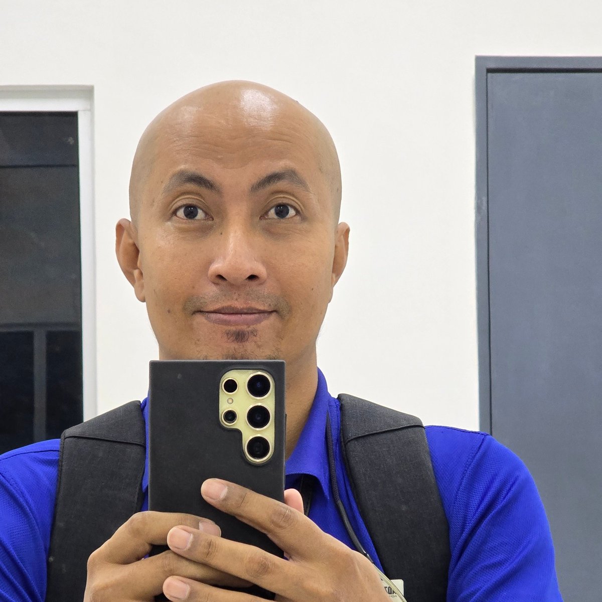 AZRIN@ADZ tweet media